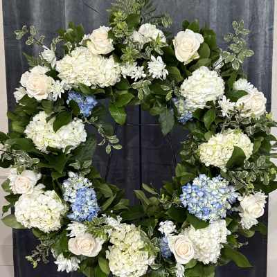 Blue and White Wreath Spray