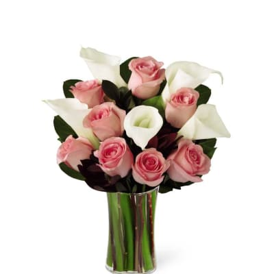 The FTD Warm Embrace Bouquet