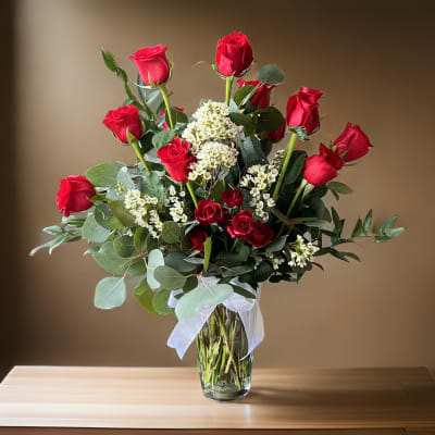 A Dozen Deluxe Roses