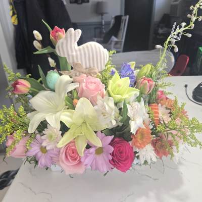 Easter Surprise centerpiece