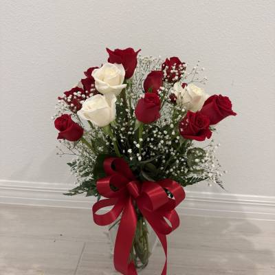 Timeless Red & White Rose Vase