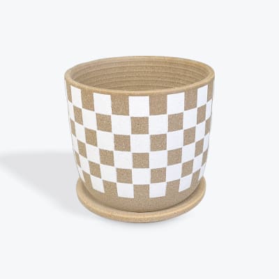 Beige checkered ceramic planter with a matching saucer
