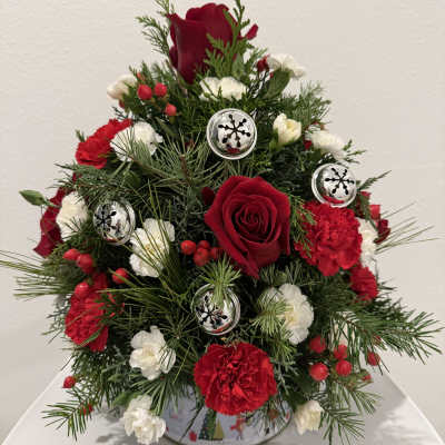 Christmas Tree of Roses