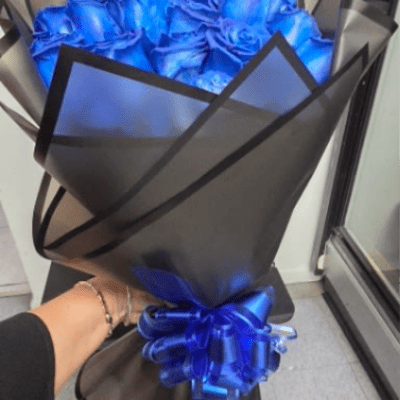 Blue rosas