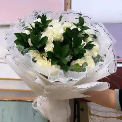 White Supreme Bouquet