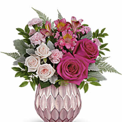 Teleflora's Pretty Love Bouquet