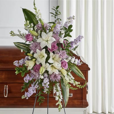 Grateful Hearts Standing Spray