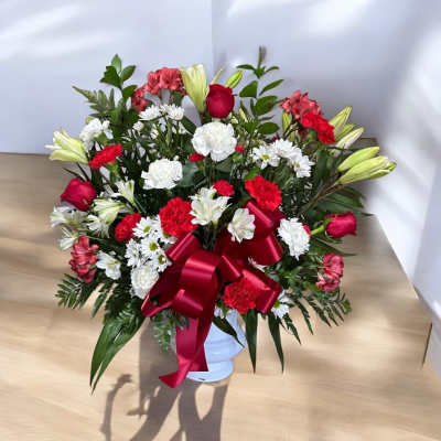 Timeless Tribute Bouquet