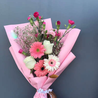 Cutest Pink and White Small Bouquet