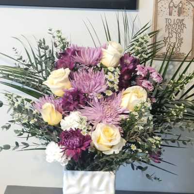 Remember by Dixie's Flowers