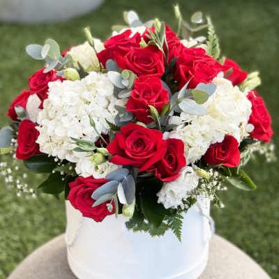 Romance & Grace Bloom Box