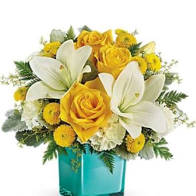 Teleflora's Golden Laughter Bouquet