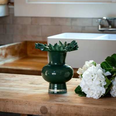 Porch View Ebouriffe Vase