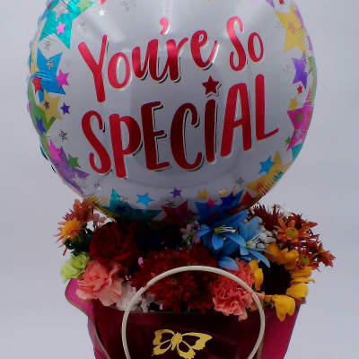 "You’re So Special" Flower Gift Bag with Balloon