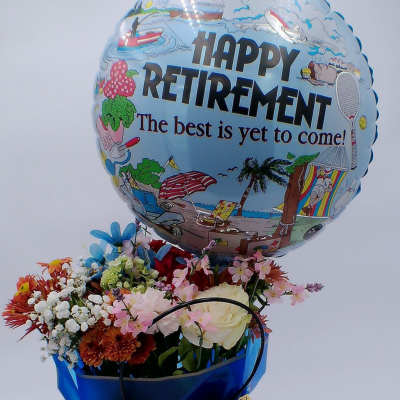 "Happy Retirement" Flower Gift Bag with Balloon
