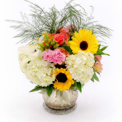 Bright Horizon Vase by K2Y