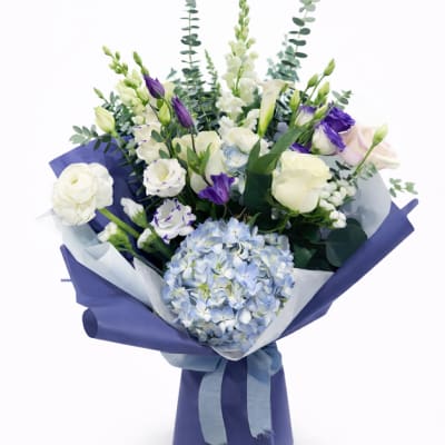 SOFT SERENITY BOUQUET