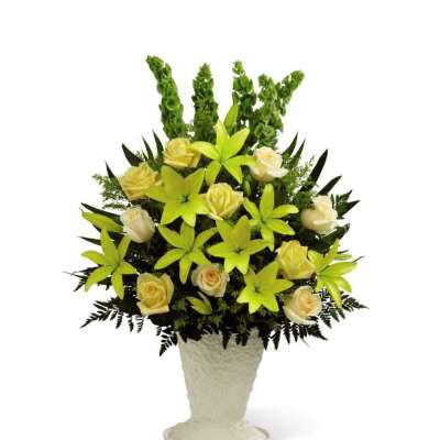 The FTD Golden Memories Arrangement