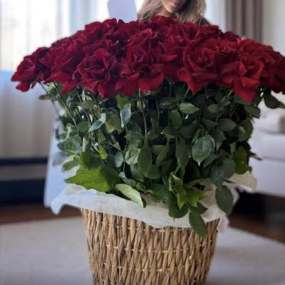 Basket roses and any colors