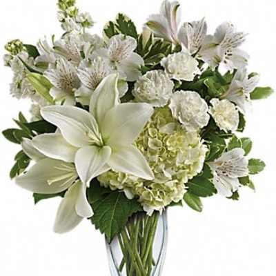 Teleflora's Purest Love Bouquet