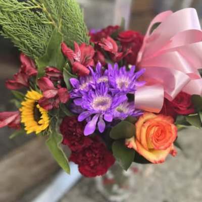 Momma love vase