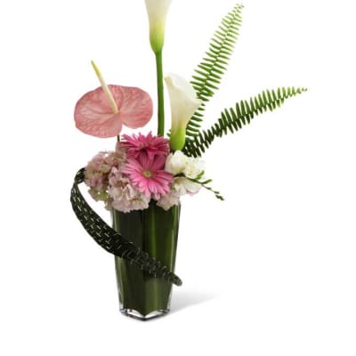 The FTD Gently into the Ever-After Arrangement