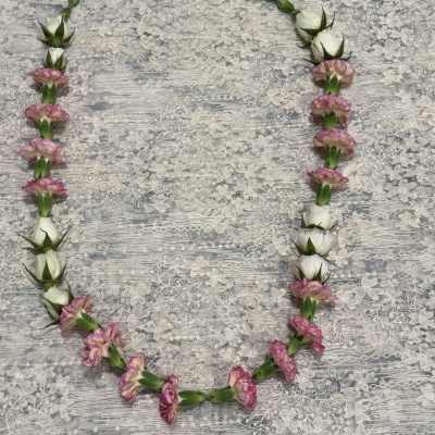 Carnation Lei