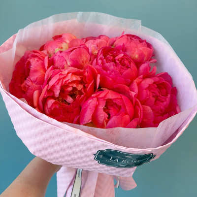 "Peony Amore" Luxury Hand-tied Bouquet