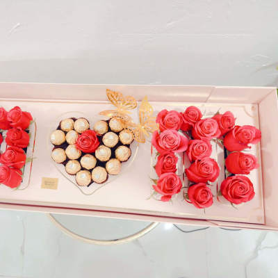 Caja Mom