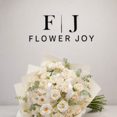 Ivory Eucalyptus Bouquet