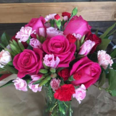 Pinks and love