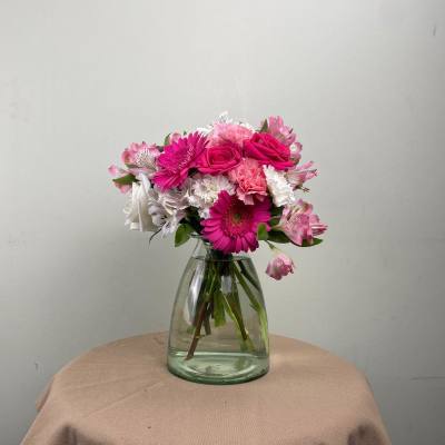 LOVELY PINK