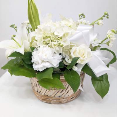 Lace basket