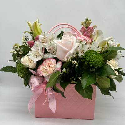 Chic Bloom