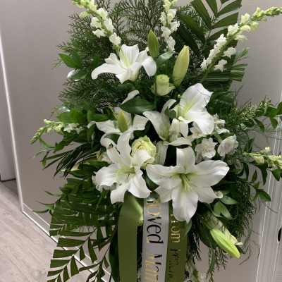 Lily Spray