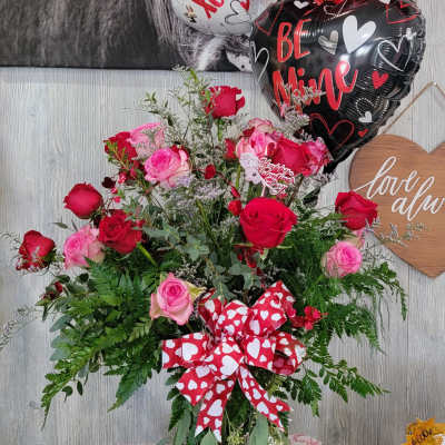 2 Dozen Roses