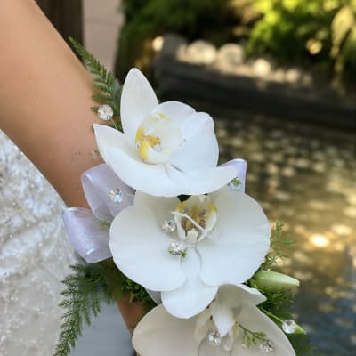 White Phalaenopsis Orchid Corsage