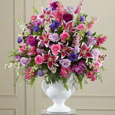 The FTD Peaceful Tribute Arrangement