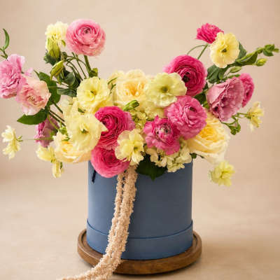 Pastel Garden Signature – by Romina’s Flowers