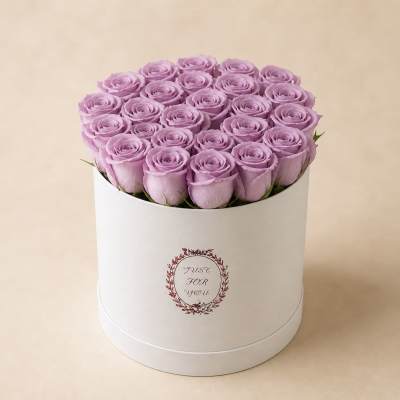 25 Lavender Roses Box