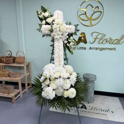 Sympathy Cross with Bundles