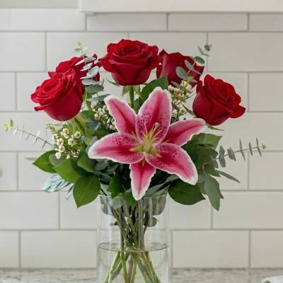 Half Dozen Red Rose with Lily