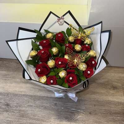 ROSES AND FERREROS