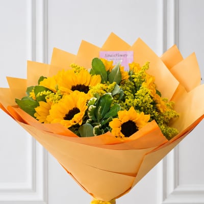 Golden bouquet