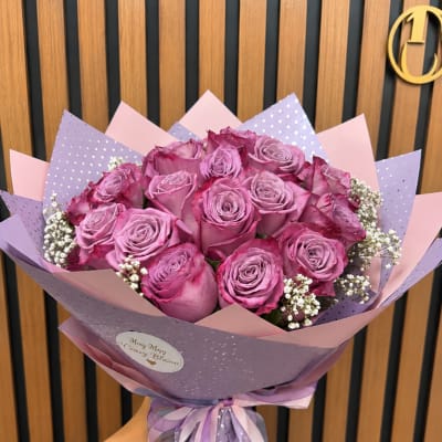 50 purple roses wrap