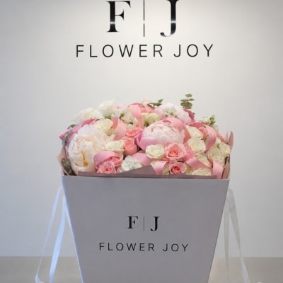 Peony Blush Box