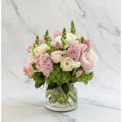 Pink & Rose Vase arrangment