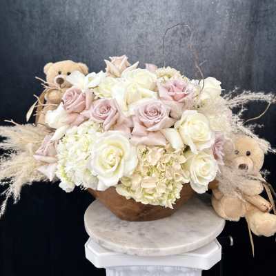 Vase with Bears