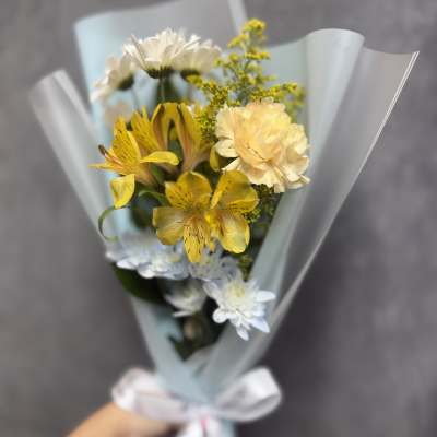 Blue dreams bouquet