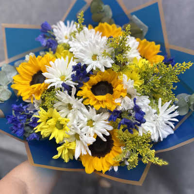 The Starry Night Bouquet